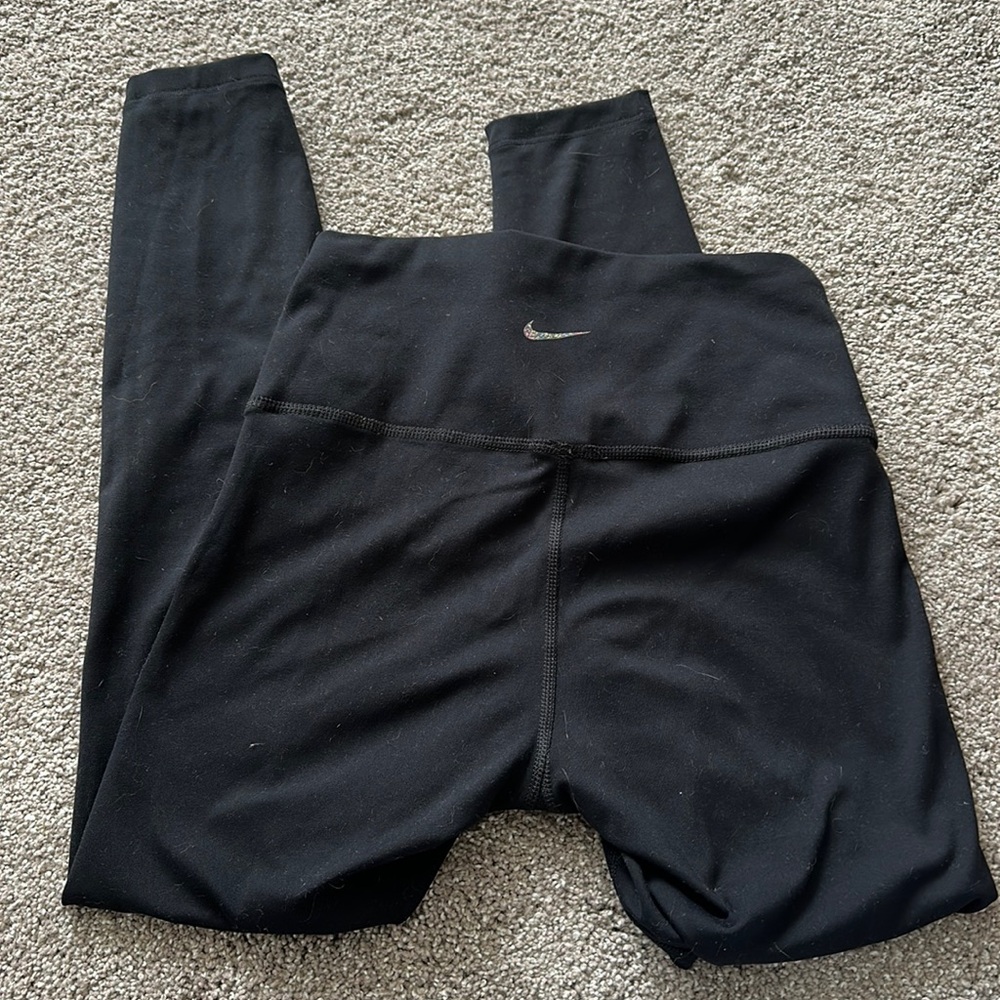Nike Yoga Leggings - 7/8 Length - M